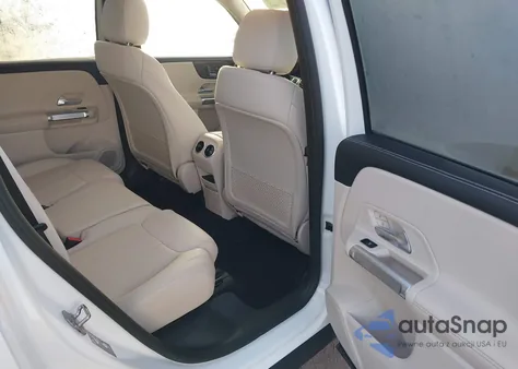 2023 Mercedes-Benz Glb 250 4Matic from USA, damaged, VIN W1N4M4HB4PW329819